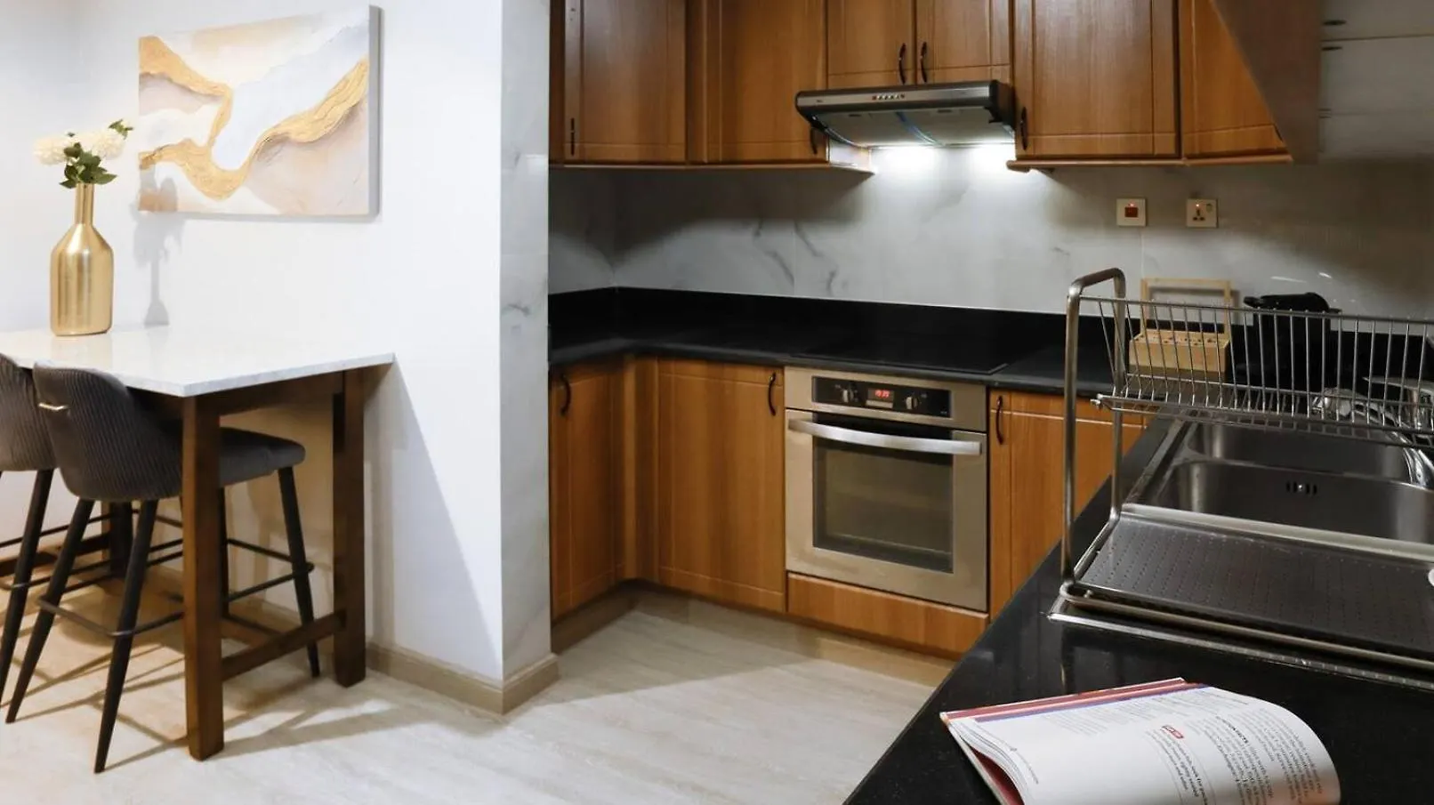 Luxurios One Bedroom High Floor Dubai