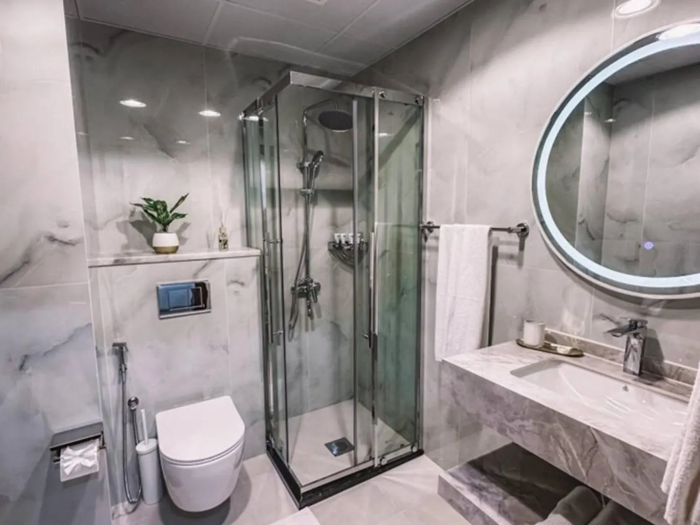 Luxurios One Bedroom High Floor Dubai United Arab Emirates