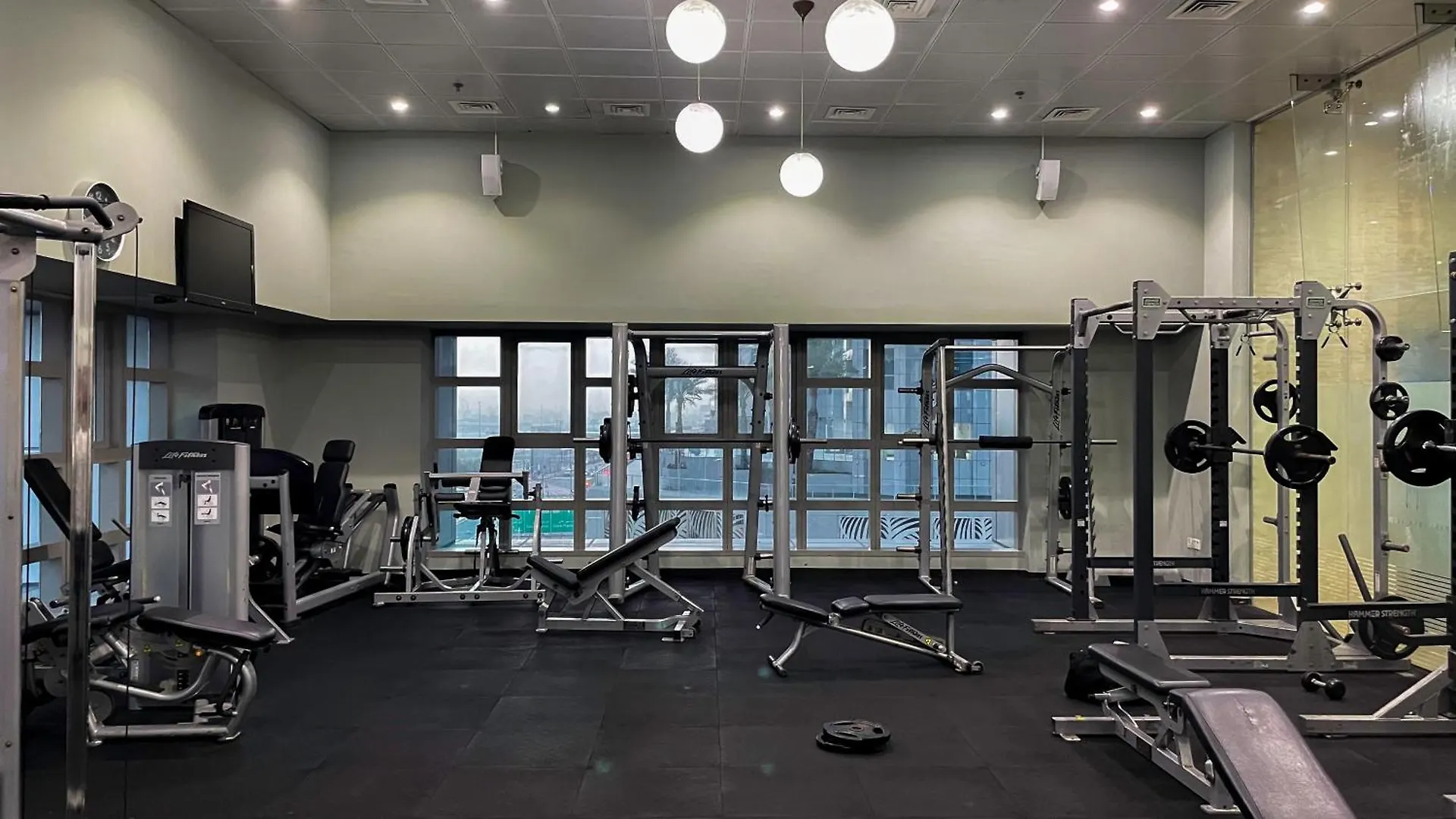 Luxurios One Bedroom High Floor Dubai Apartment